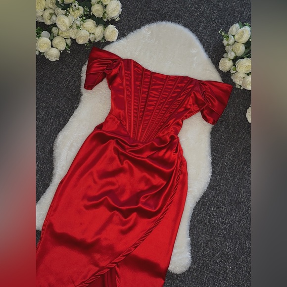 Beautiful red satin fishbone evening cocktail party corset dress L - Picture 7 of 9